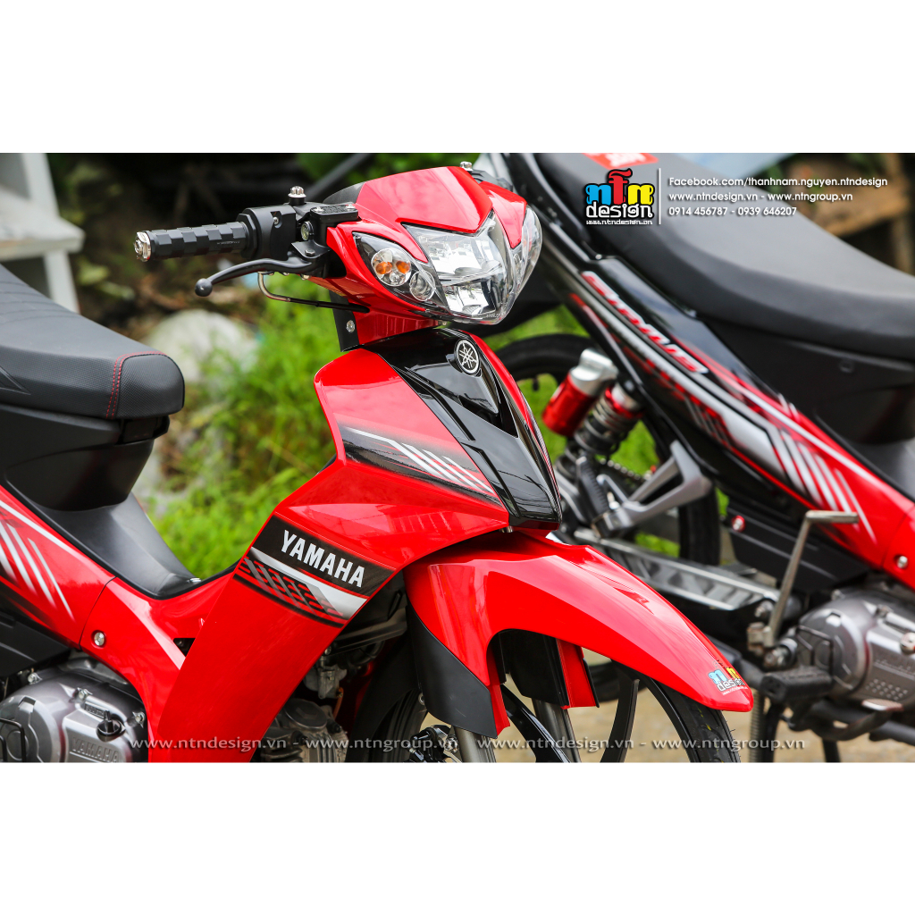 Tem Sirius 2014 - màu đỏ đen