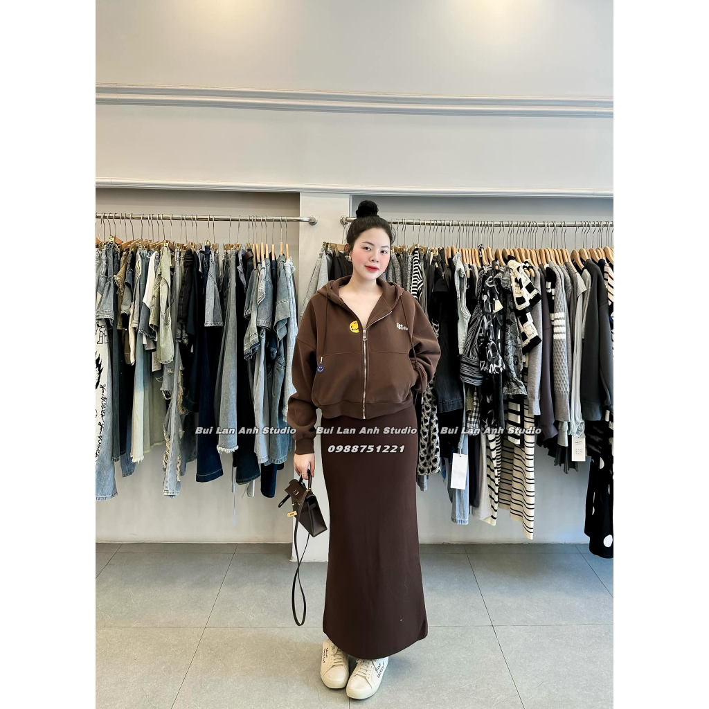 Chân váy len đúc dài