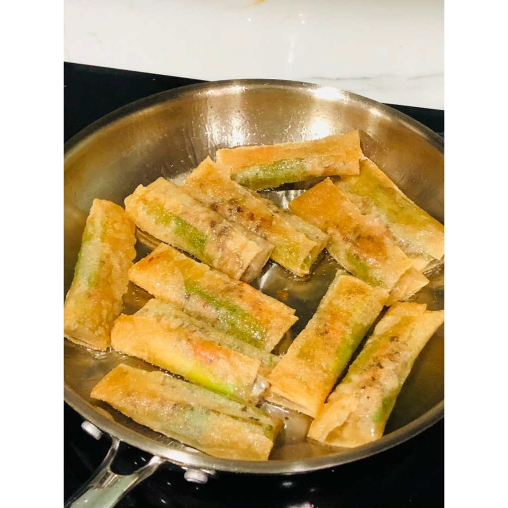 Chảo inox Karlin 24cm đáy 5 lớp kèm vung kính tôi chảo luôn cho khách