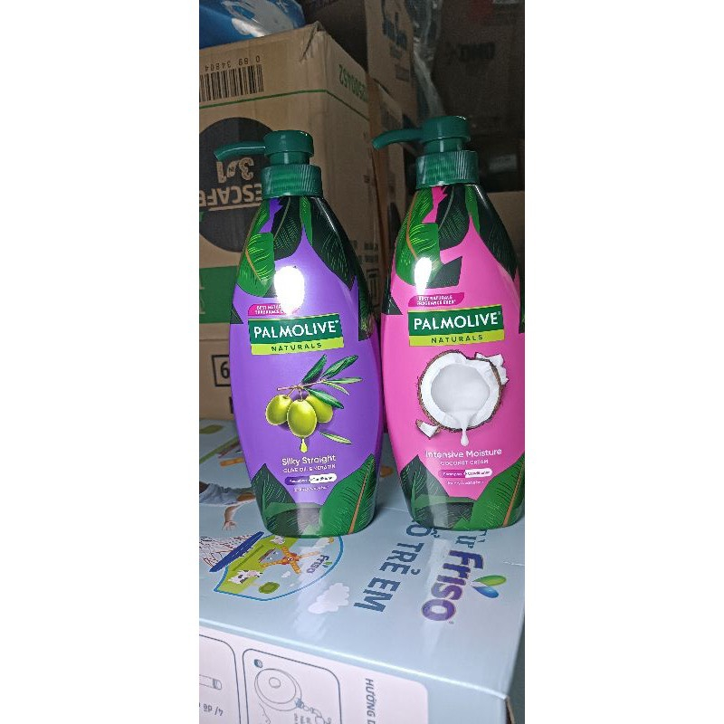 Chai dầu gội có dầu xả Palmolive chiết xuất thiên nhiên suôn mượt óng ả 600ml