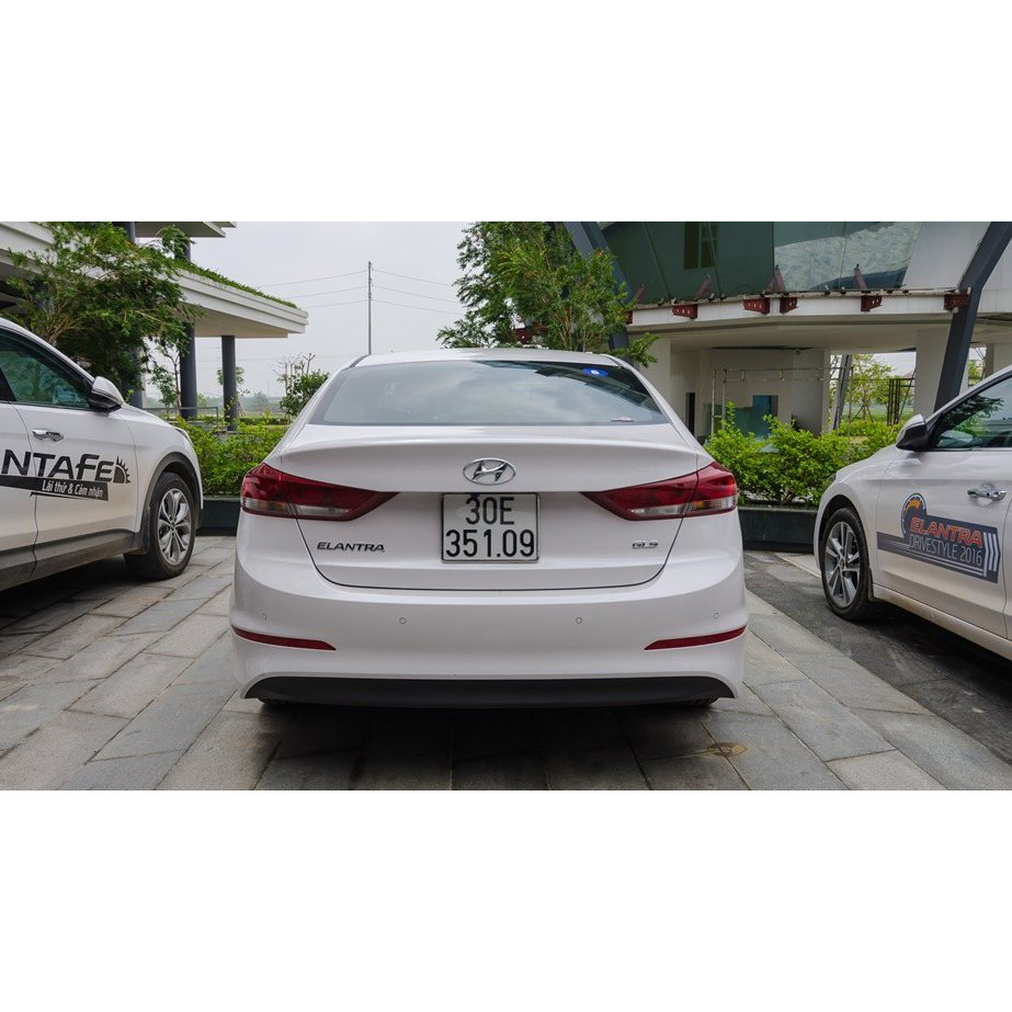 ĐÈN HẬU MẢNH NGOÀI HYUNDAI ELANTRA 2016-2018