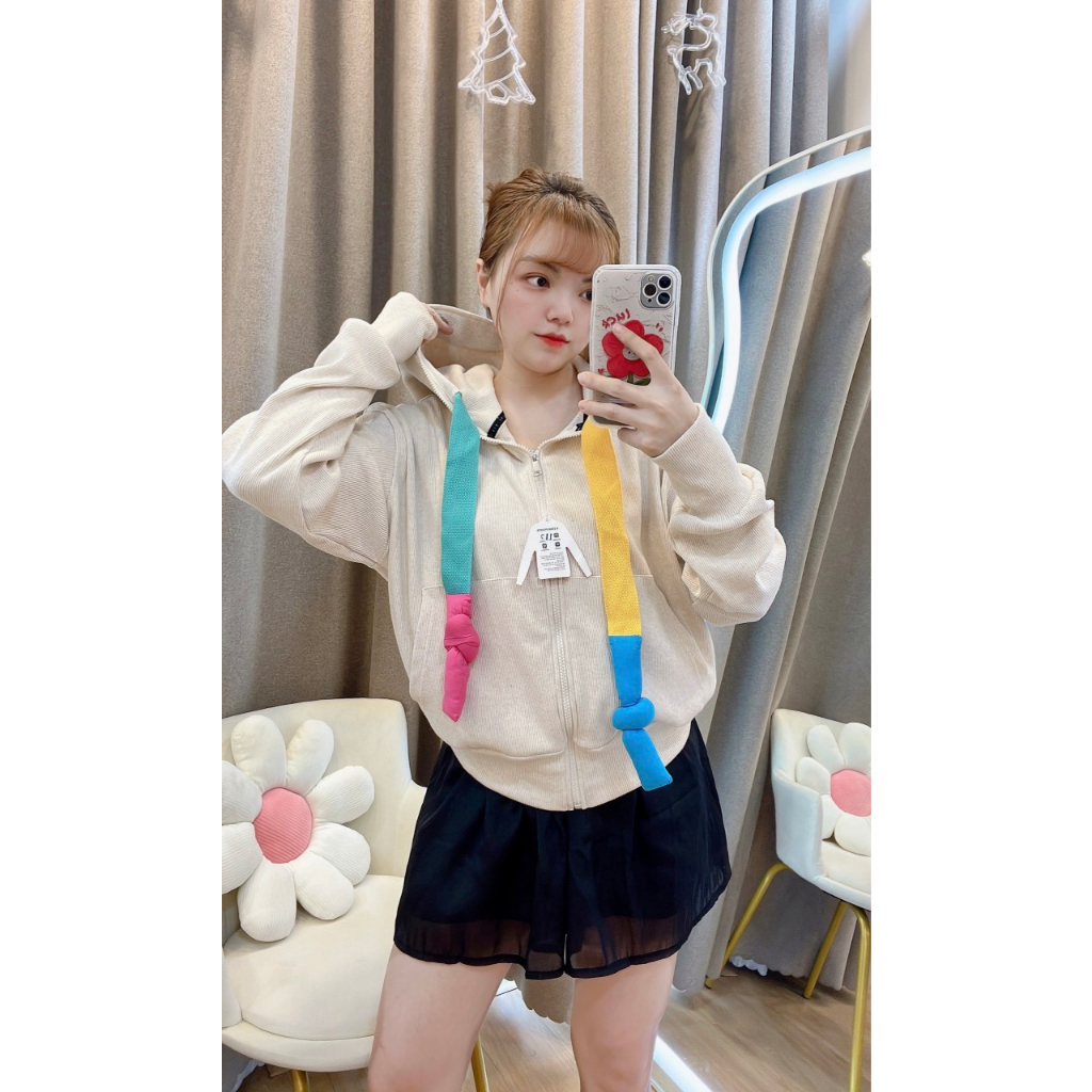 ÁO KHOÁC GÂN DÂY PHỐI MÀU