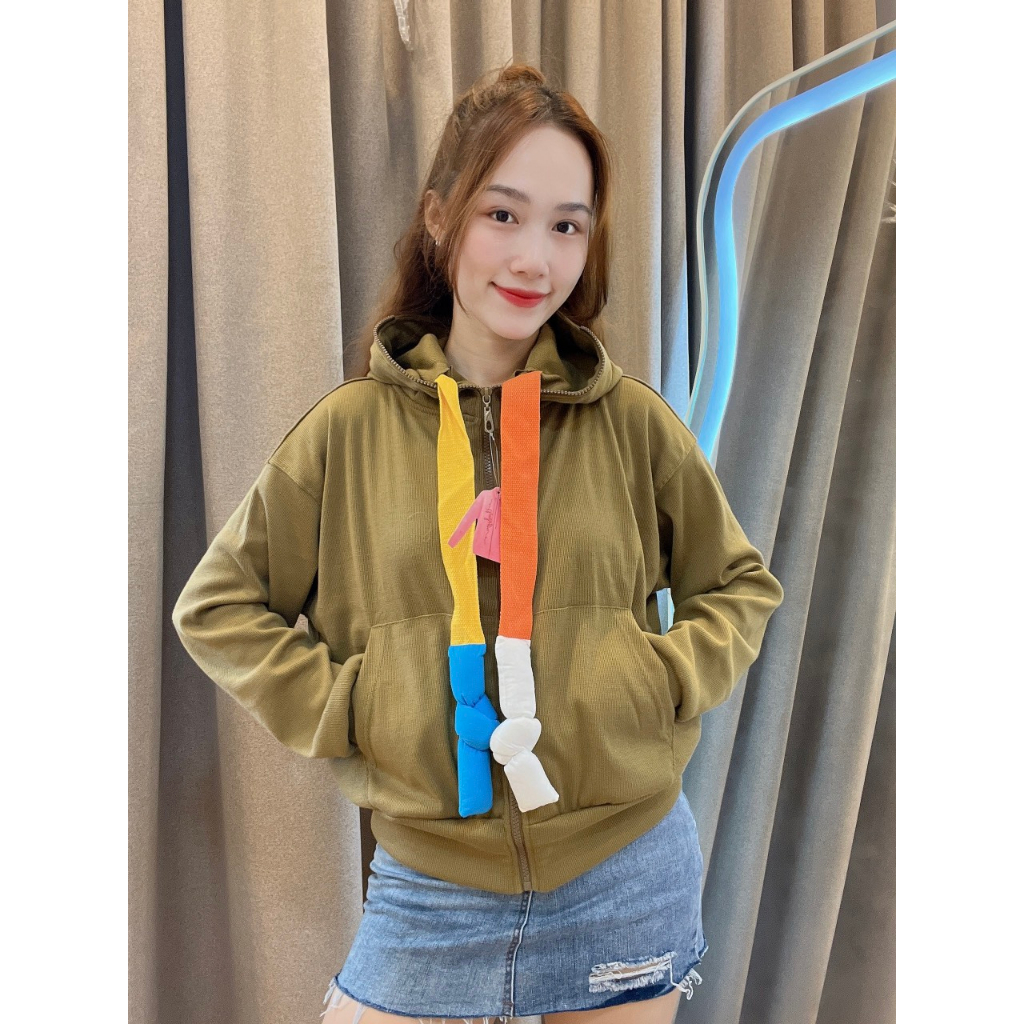 ÁO KHOÁC GÂN DÂY PHỐI MÀU