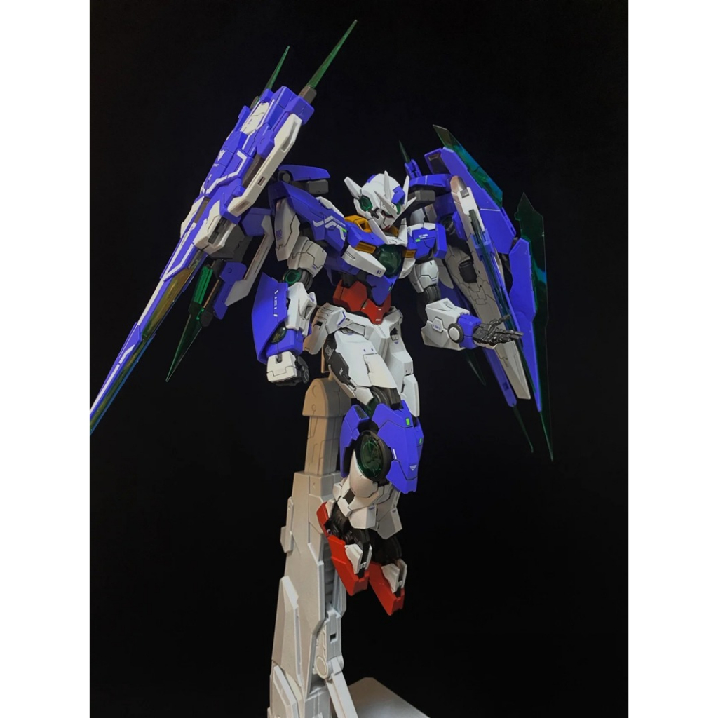 Mô hình lắp ráp MG 1/100 8822 fighter 00Q Full saber ver.MB QanT