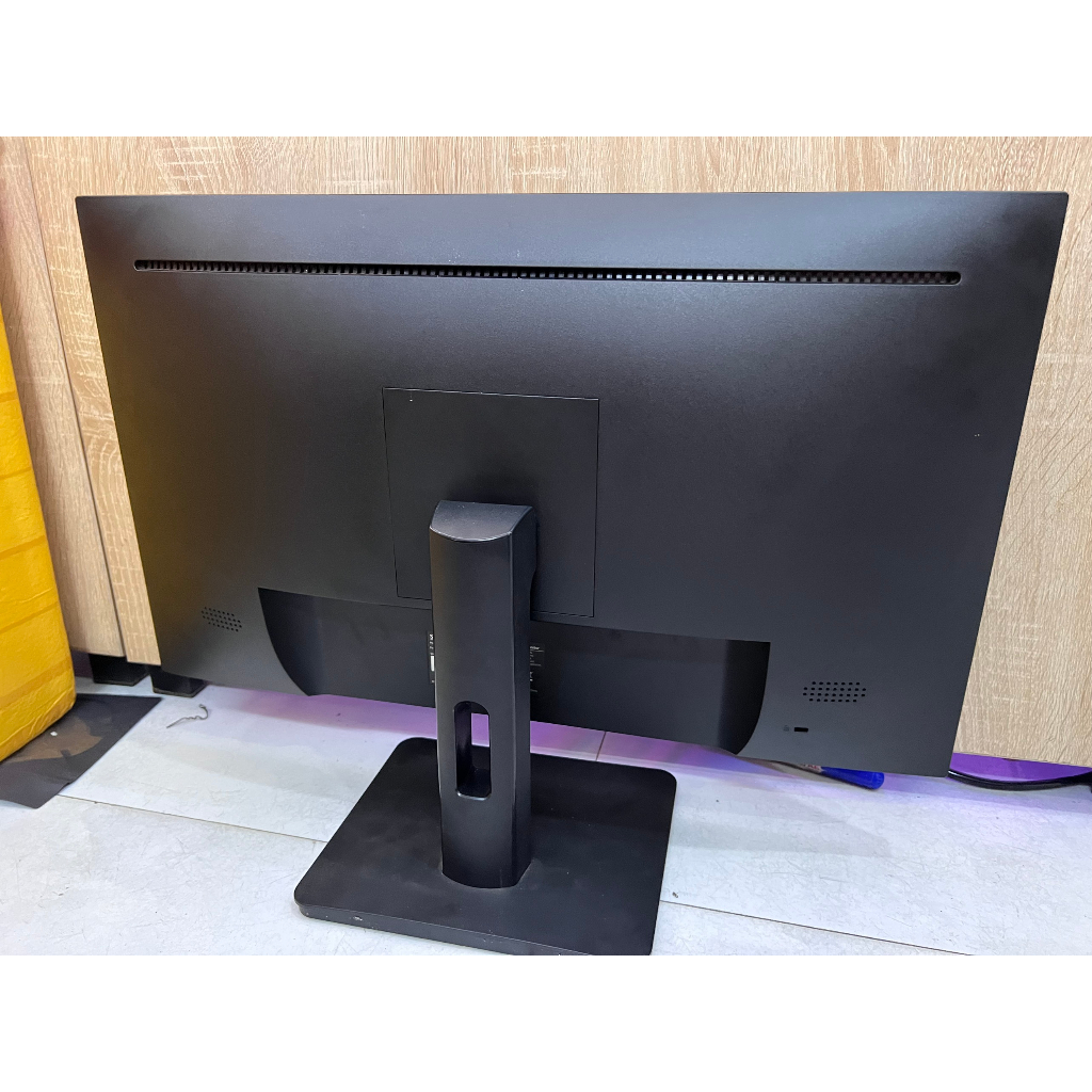 Màn hình máy tính SKYWORTH 24B1 24Inch FullHD 75Hz còn bh hãng 1 năm