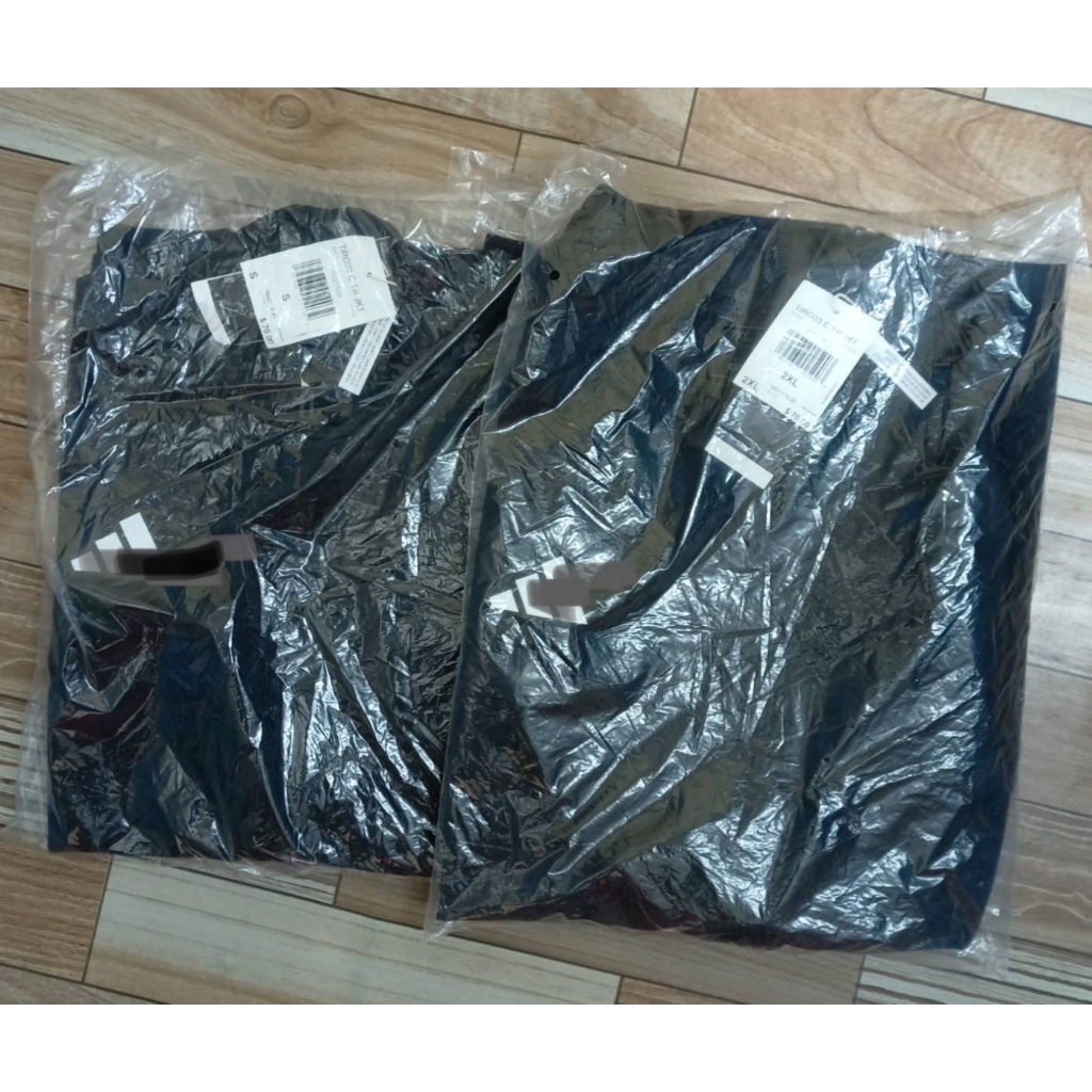 Áo khoác Adidas full bọc tag hãng đầy đủ, giá web $100 số lượng có hạn