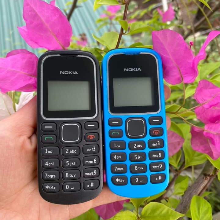Điện Thoại Nghe Gọi V600 Và Nokia 128O Loa To Sóng Khỏe Kèm Pin Sạc