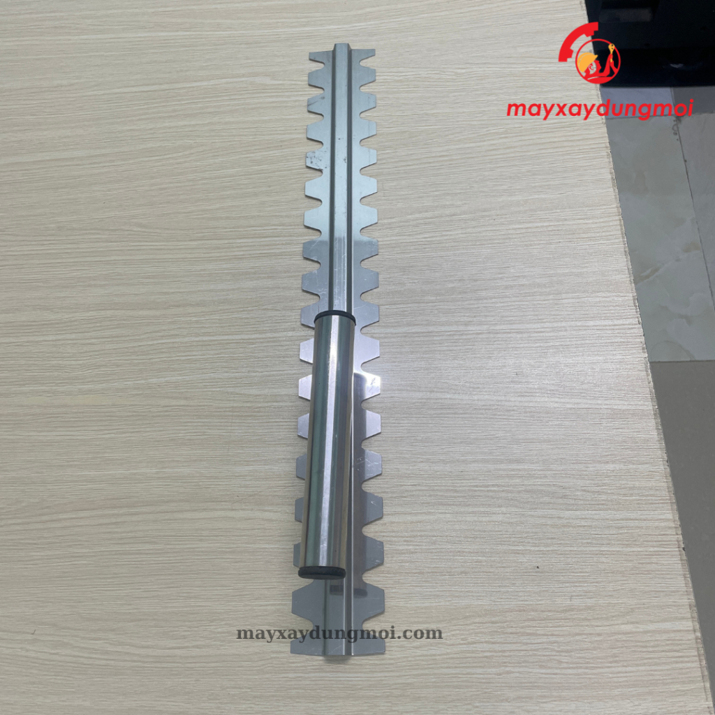 [TỔNG KHO] Bay răng cưa ốp lát bàn gạt keo dán gạch Inox dài 60cm - Phụ kiện ốp lát giá tốt