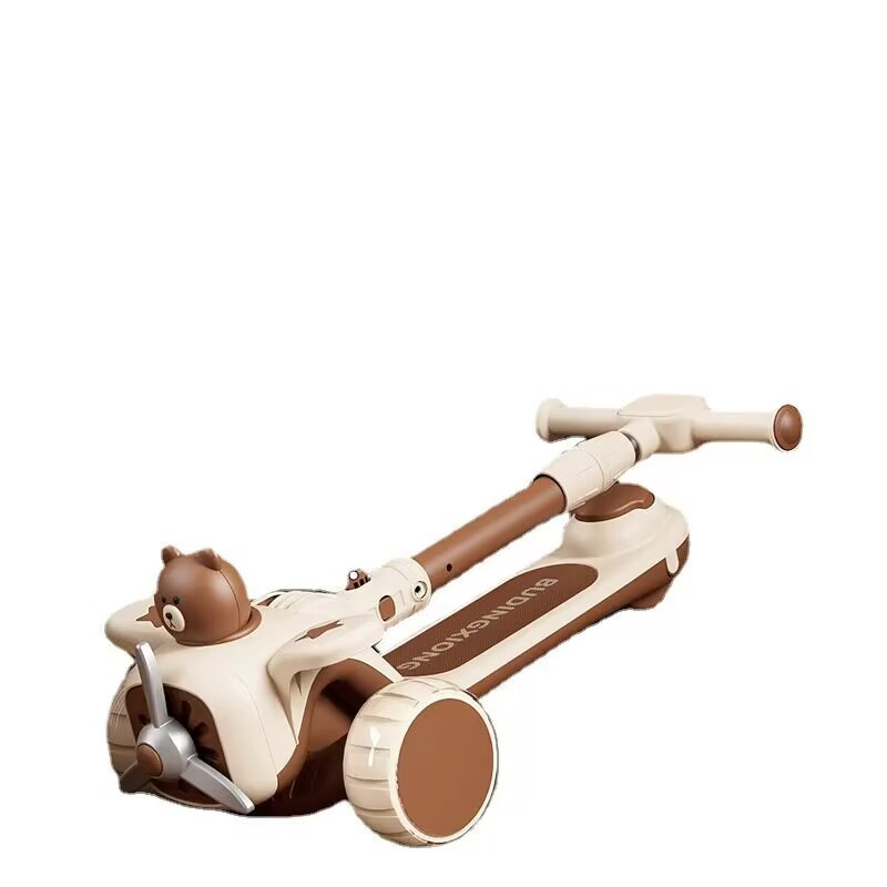 Xe Scooter hình Gấu đa năng 888 có đèn và nhạc cho bé từ 2 tuổi