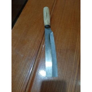dao lưỡi cưa (bén mỏng)