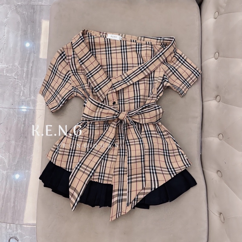 SET ÁO TRỄ VAI CHÂN VÁY KẺ