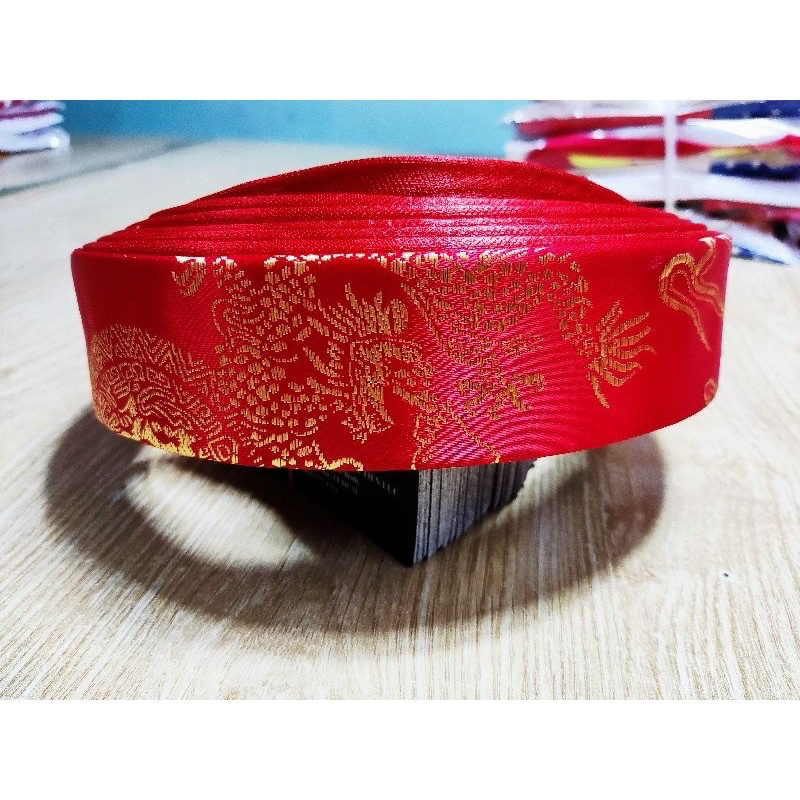 Khăn xếp, Nón, Mấn loại gấm rồng phượng dành cho người lớn mặc áo dài cách tân