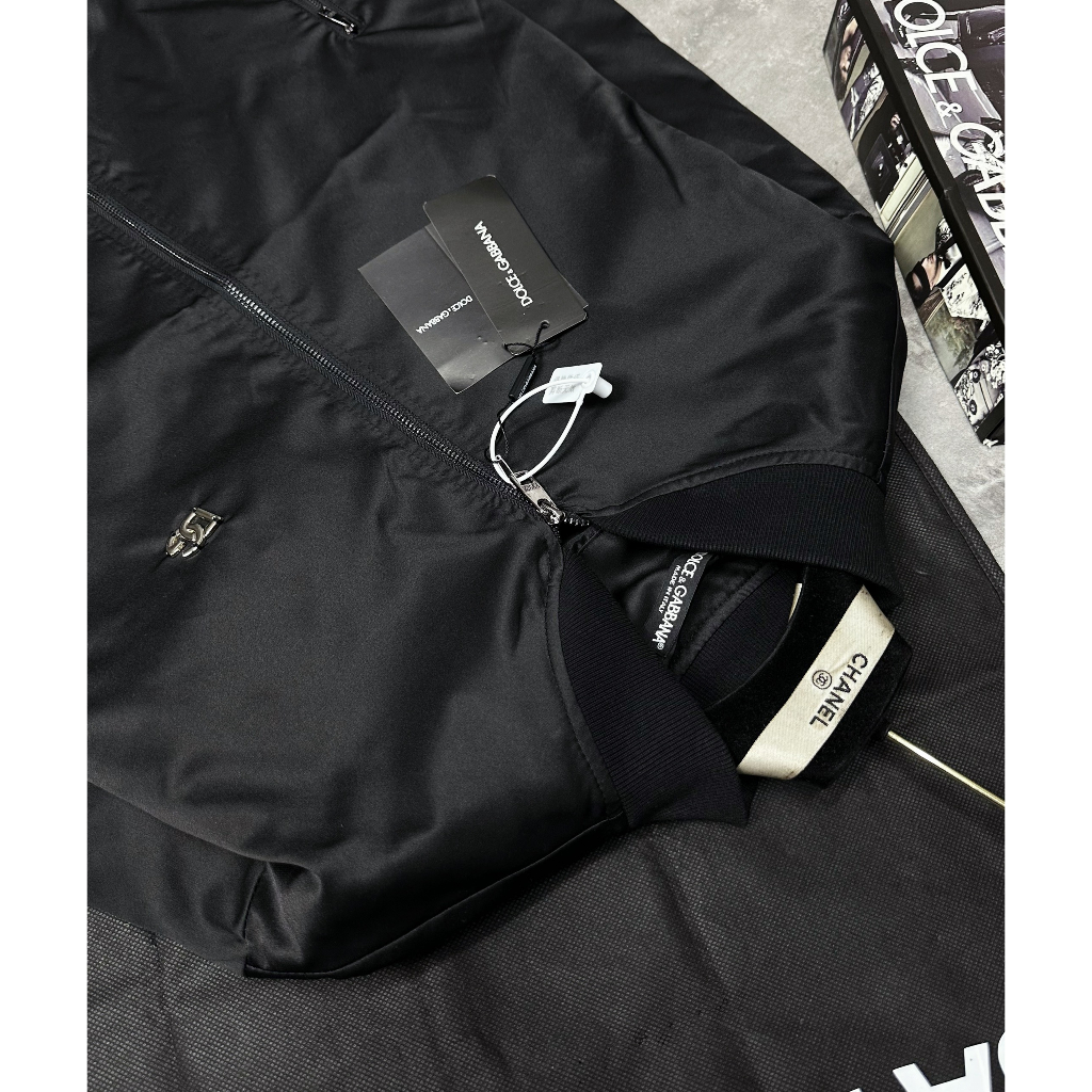 Khoác gió DG 2 lớp cho boy phố đơn giản sang trọng 2023 neww.