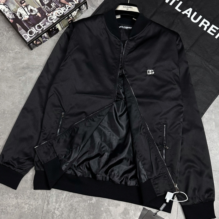 Khoác gió DG 2 lớp cho boy phố đơn giản sang trọng 2023 neww.