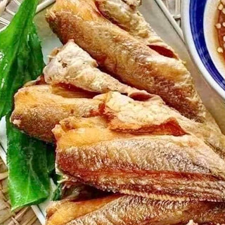 Khô cá đù nguyên con size vừa