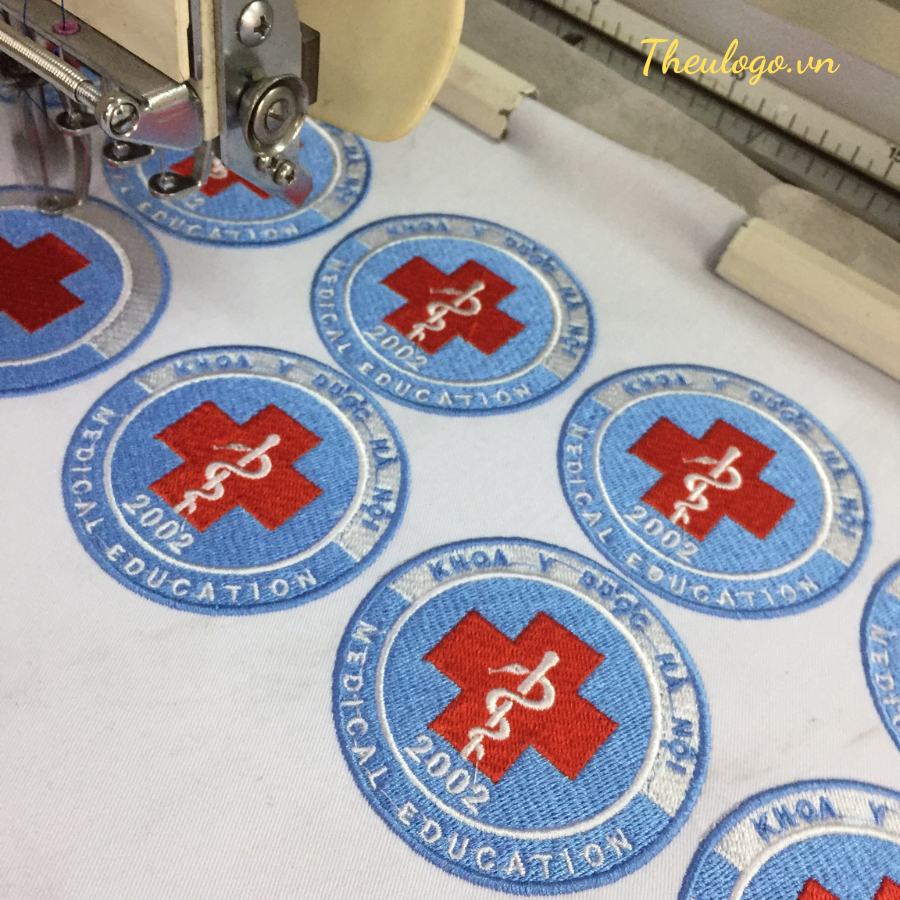 Thêu Theo Yêu cầu