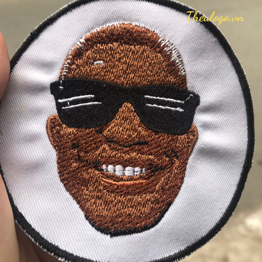 Thêu Theo Yêu cầu