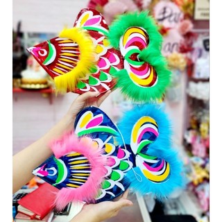 Lồng đèn kiếng gắn lông hình cá size 35cm kèm đèn led