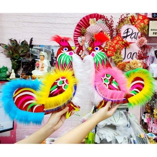 Lồng đèn giấy kiếng có gắn lông mẩu gà size 35cm kèm đèn led