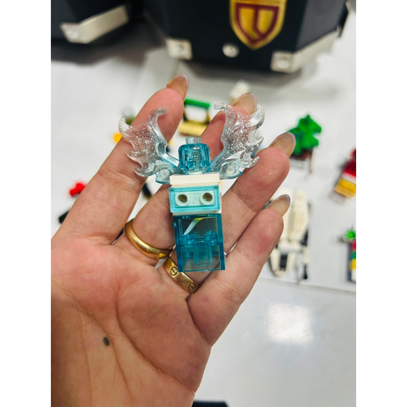 Đồ chơi lắp ráp LEGO 11012 Winter Christmas Tree House Skiing Reindeer Truck Santa Train Christmas Building