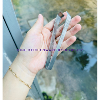 Nhíp gắp xương cá hồi