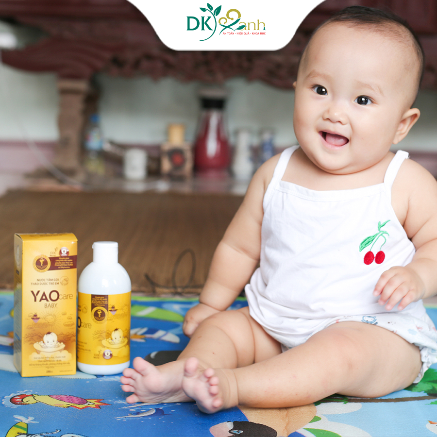 Nước tắm bé thảo dược Yaocare Baby 250ml/chai - DK Pharma