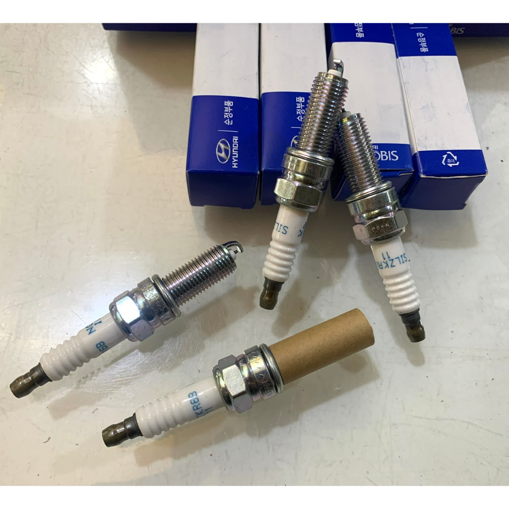 Bộ 4 Cái Bugi Đánh Lửa Xe KIA Morning, Cerato, Rio, Carens, Sorento...Hàng MOBIS Loại Xịn Chân Bạch Kim