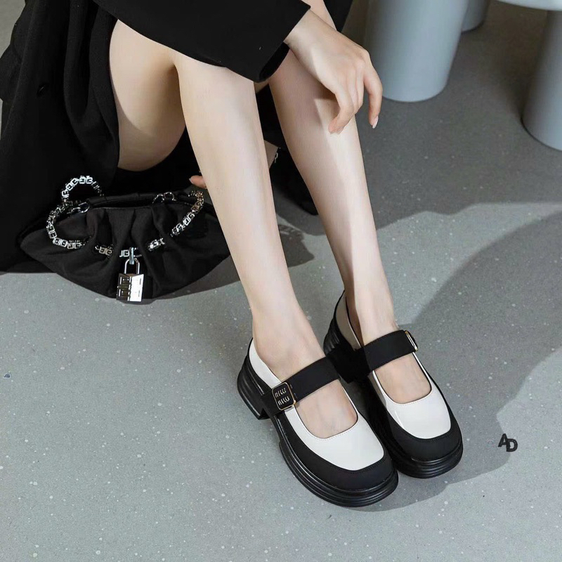 Giày búp bê đế cao su đúc , quai dán tag miumiu. Hàng quảng châu cao cấp