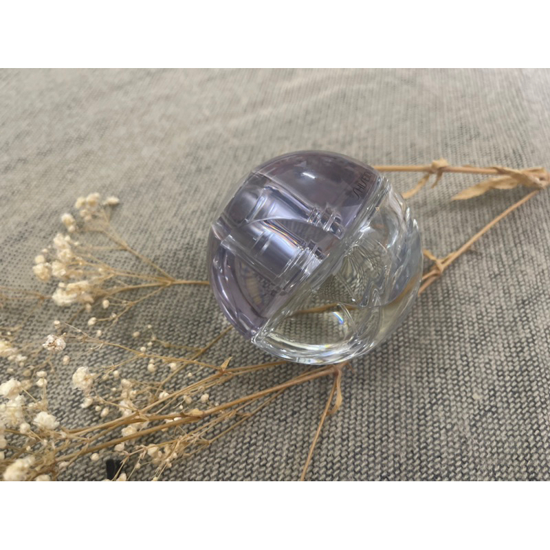 Nước Hoa Đấu Giá