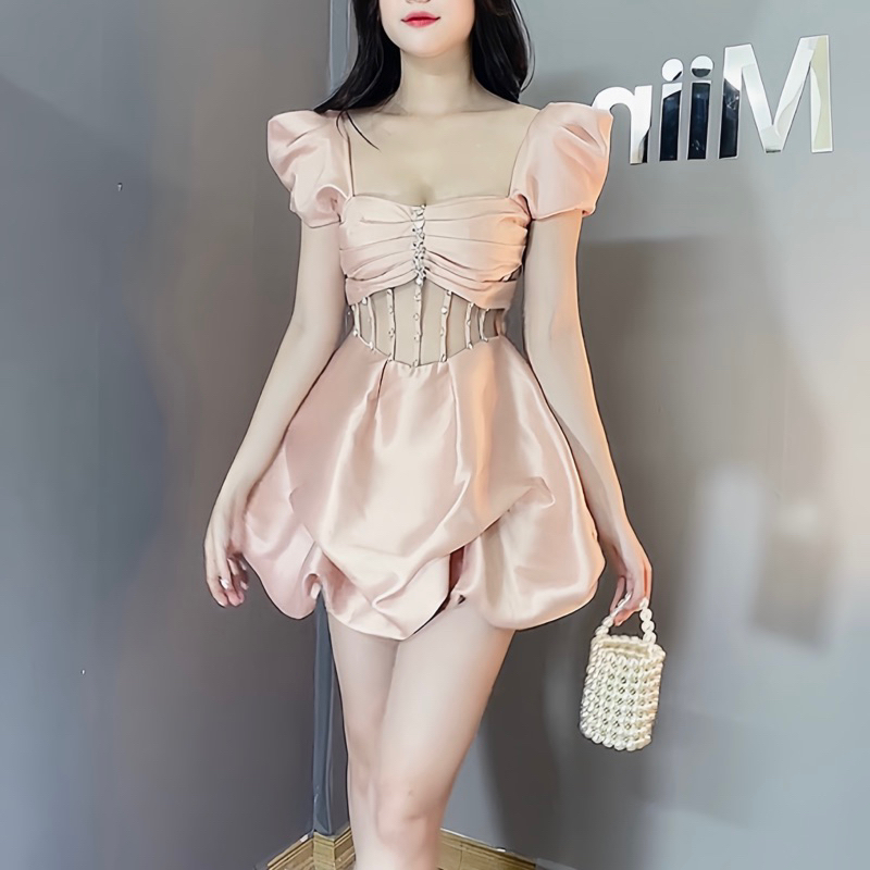 Váy tapta eo trong phối dây đá