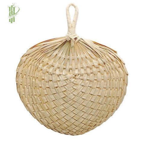 Quạt tre, lá buông hình tim, quạt lá đề cầm tay màu trắng tự nhiên, decor trang trí treo tường size 23-25 cm