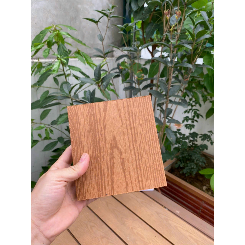 Sàn Ngoài Trời Đầy Đủ Mẫu Mã Kích Thước 140*25*2200mm Hàng Gỗ Nhựa Composite Ngoài Trời