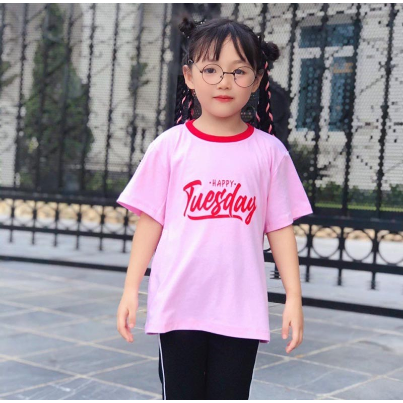 Áo thun màu hồng bé gái Medokids MD06 in các ngày trong tuần chất liệu cotton mềm mại, co dãn, thấm hút tốt