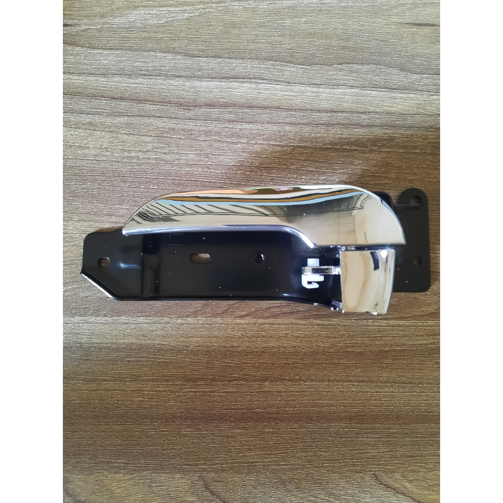 TAY MỞ CỬA TRONG XE TẢI KIA K200/K250/ BONGO 3