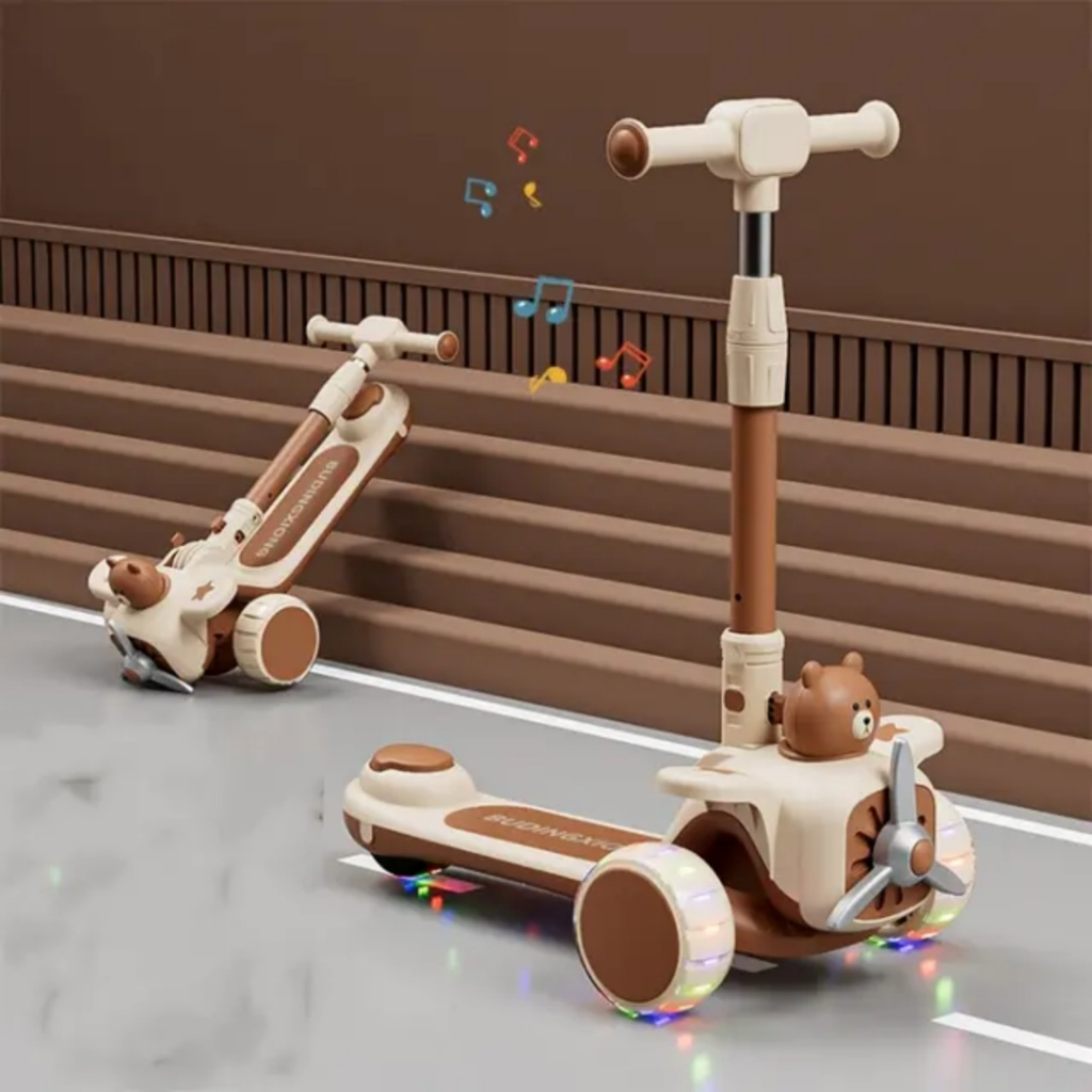 Xe Scooter hình Gấu đa năng 888 có đèn và nhạc cho bé từ 2 tuổi
