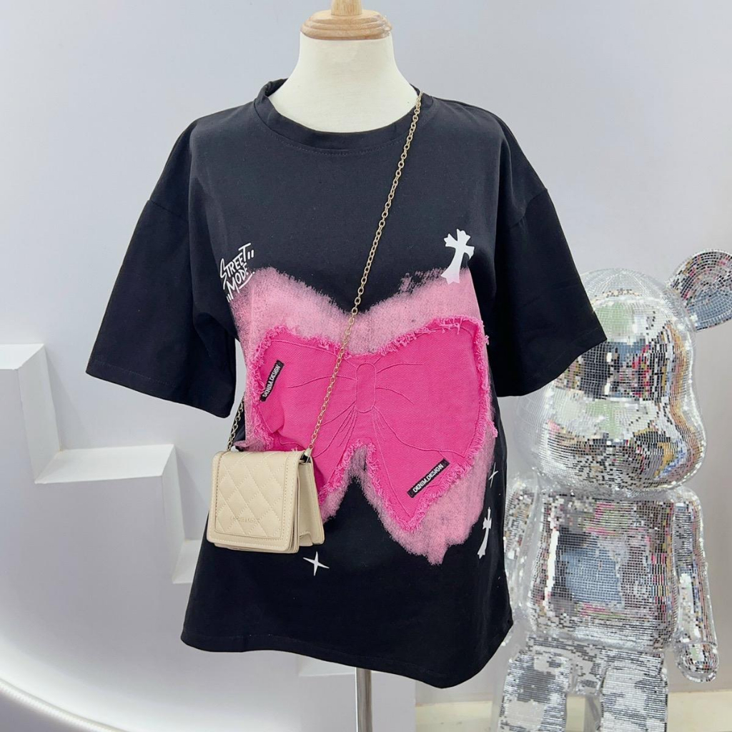 ÁO THUN NỮ BIGSIZE FORM RỘNG BIGSIZE THÊU JEAN NƠ HỒNG CHẤT COTTON KHÔ LOẠI 1 SIÊU THOÁNG MÁT VÀ THẤM HÚT MỒ HÔI