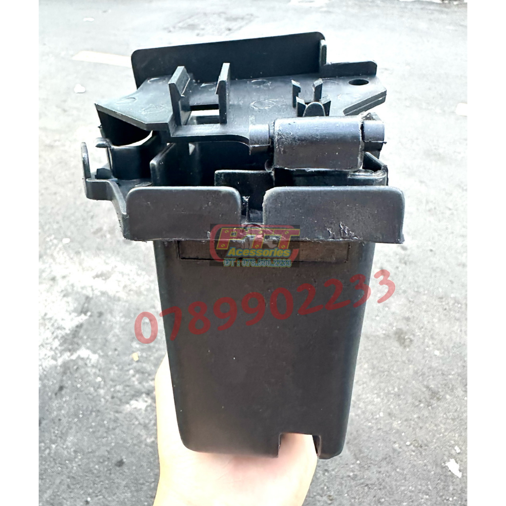 HỘP ĐỰNG BÌNH ẮC QUY XE DREAM