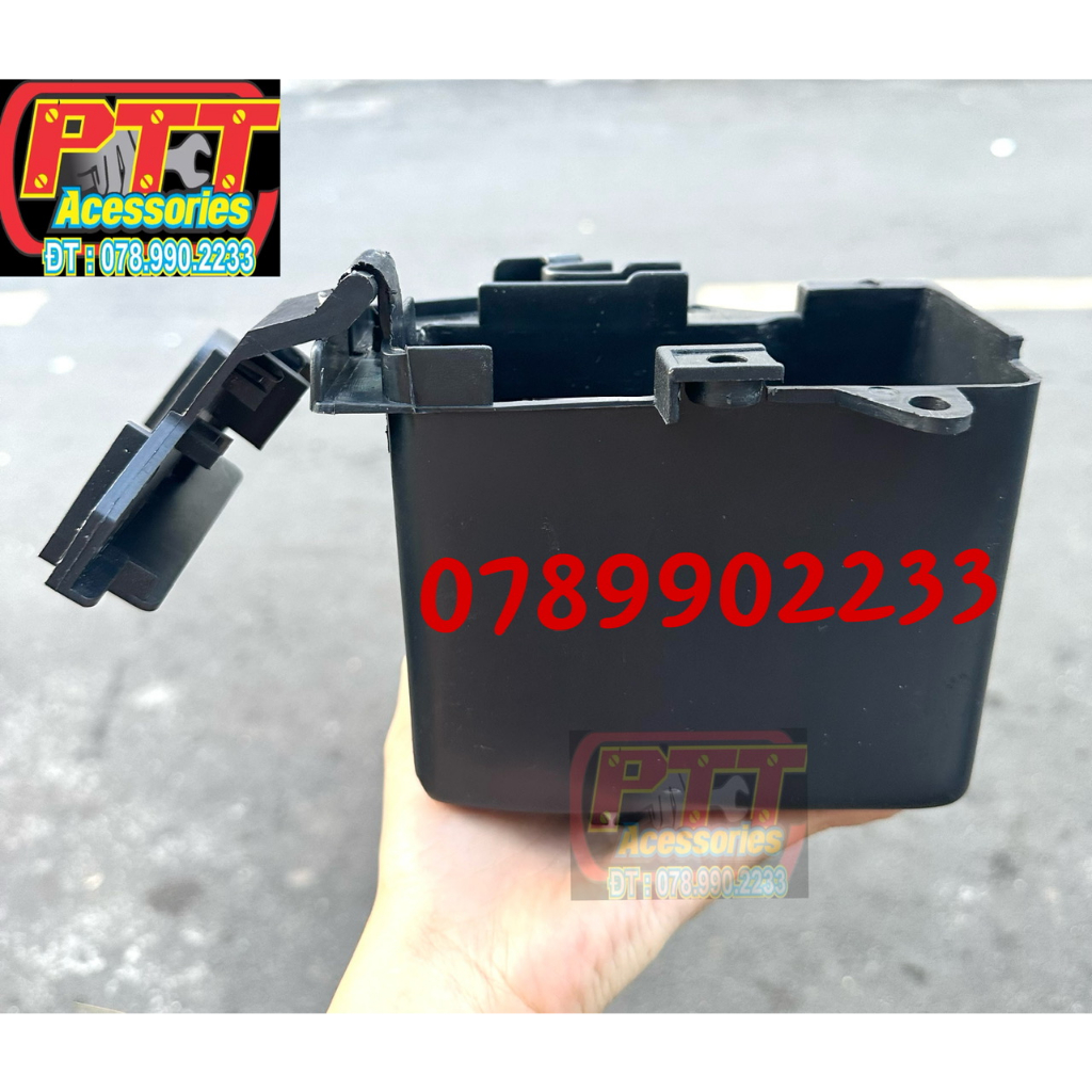 HỘP ĐỰNG BÌNH ẮC QUY XE DREAM