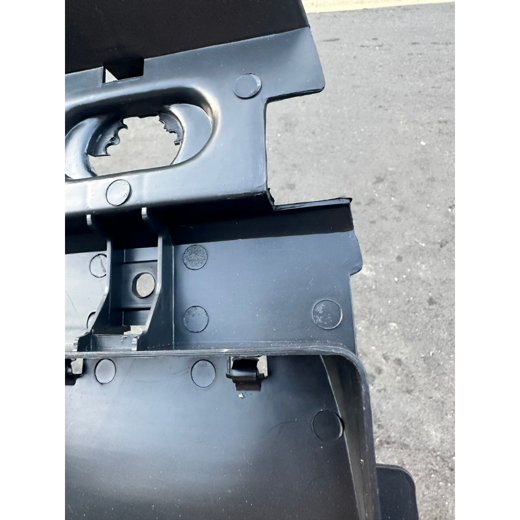 HỘP ĐỰNG ĐỒ XE DREAM