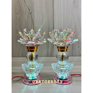 Cặp đèn thờ pha lê hoa sen thân pha lê thỏi vàng cao 23cm pl25
