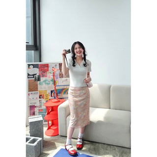 Chân váy suông dài điểm nhấn eo hoạt tiết nơ loang màu chất thun lưới Cita Skirt - Sibling House