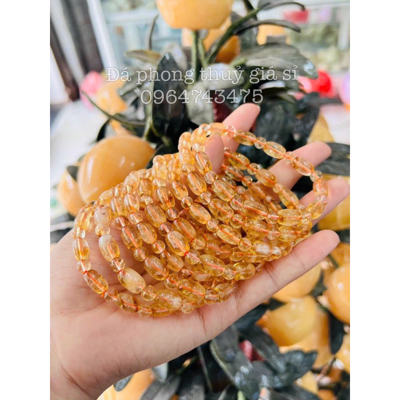 Vòng lu thach anh vàng siêu đẹp mịn kèm hộp gấm cao