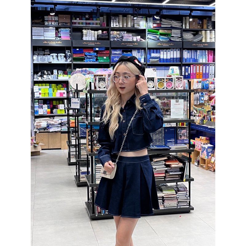 Set denim nữ chỉ nổi kèm chân váy tennis TKA377 LOLLIE STUDIO