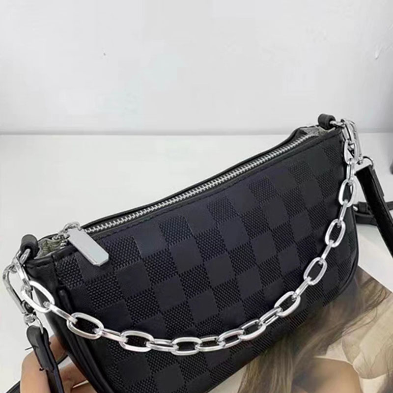 Túi kẹp nách quai xích thời trang phong cách vintage