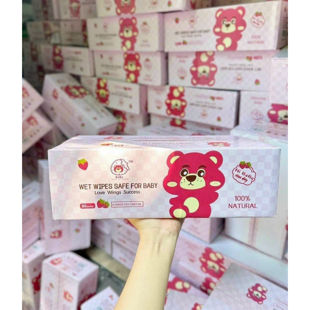 Khăn Uớt Mini Gấu Dâu Gói 80 Tờ Siêu Mịn, khăn giấy ướt mini kháng khuẩn an toàn dùng được cho em bé