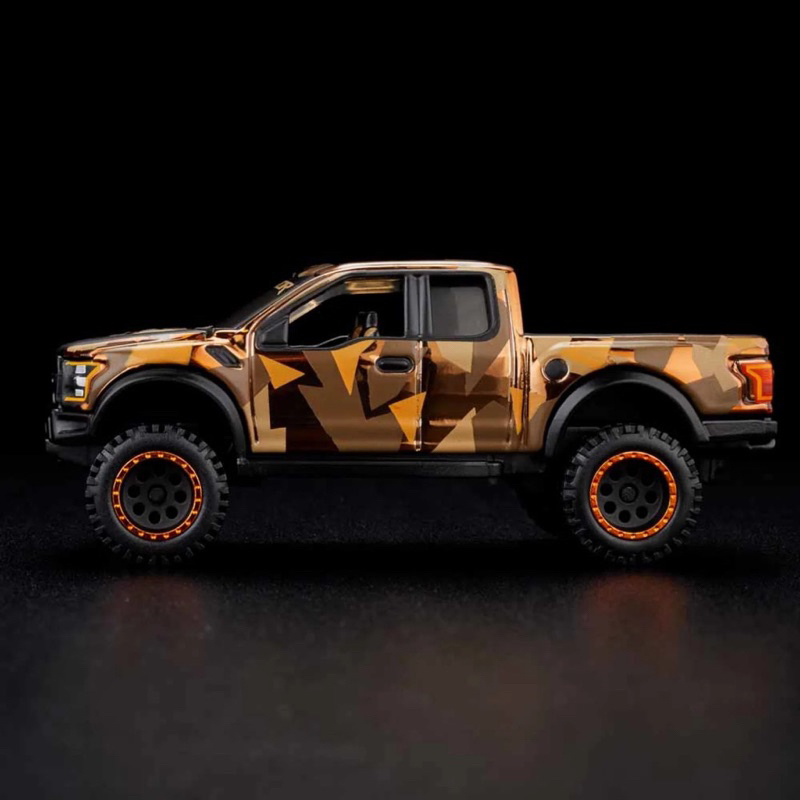Xe Mô Hình Hot Wheels RLC ‘17 Ford Raptor Camo