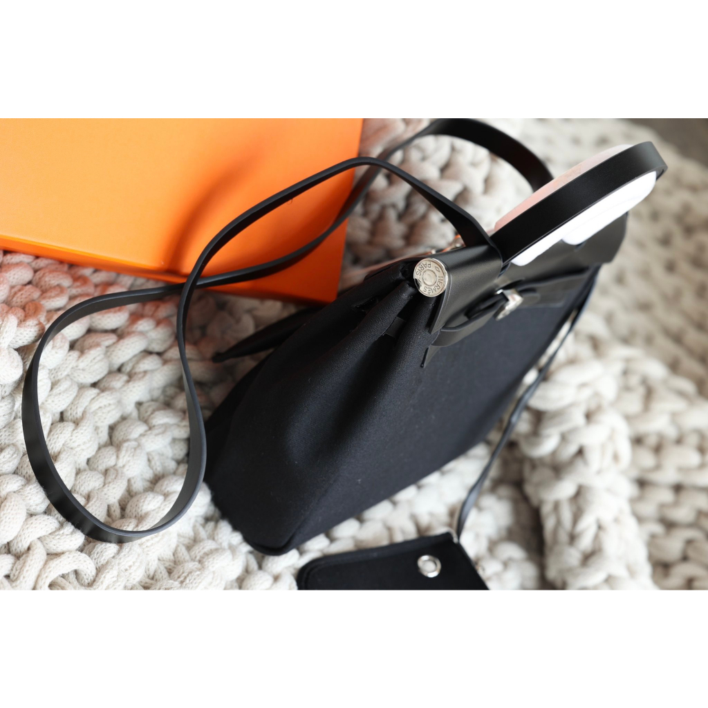 TÚI HERME HERBAG SZ25