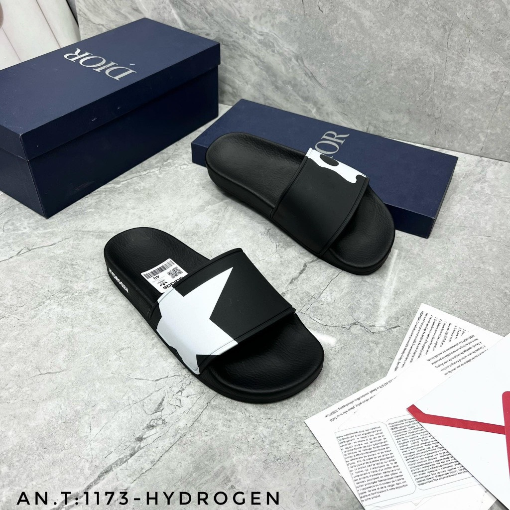 Dép lê quai ngang nam đẹp đầu lâu.Hàng sẵn kho từ 38-43