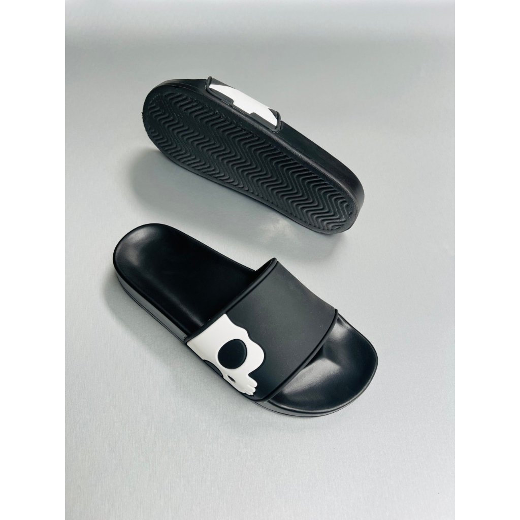 Dép lê quai ngang nam đẹp đầu lâu.Hàng sẵn kho từ 38-43