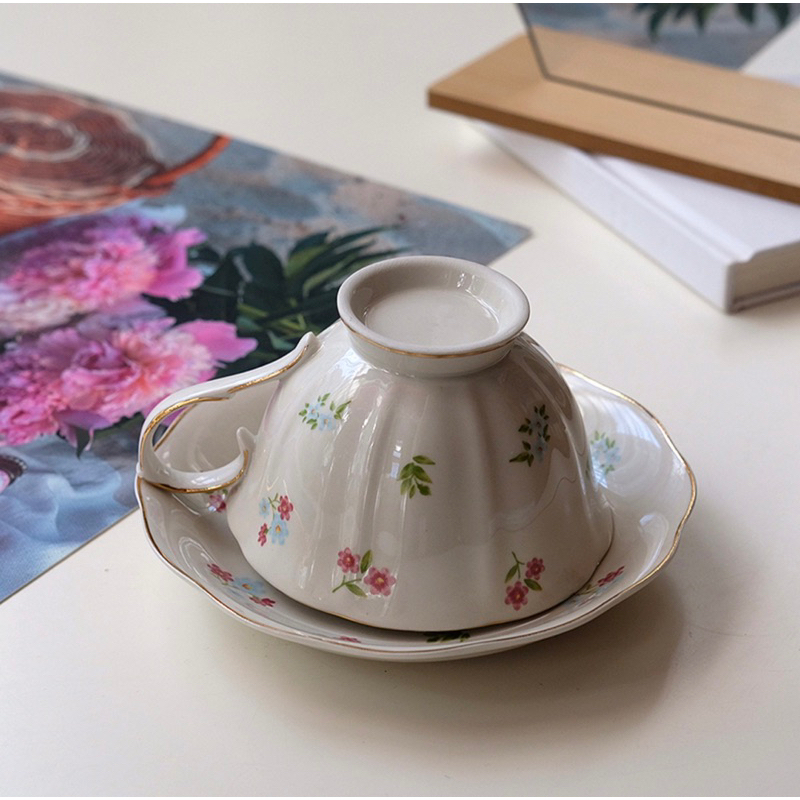 Set tách trà gốm hoa nhí nhẹ nhàng phong cách ins